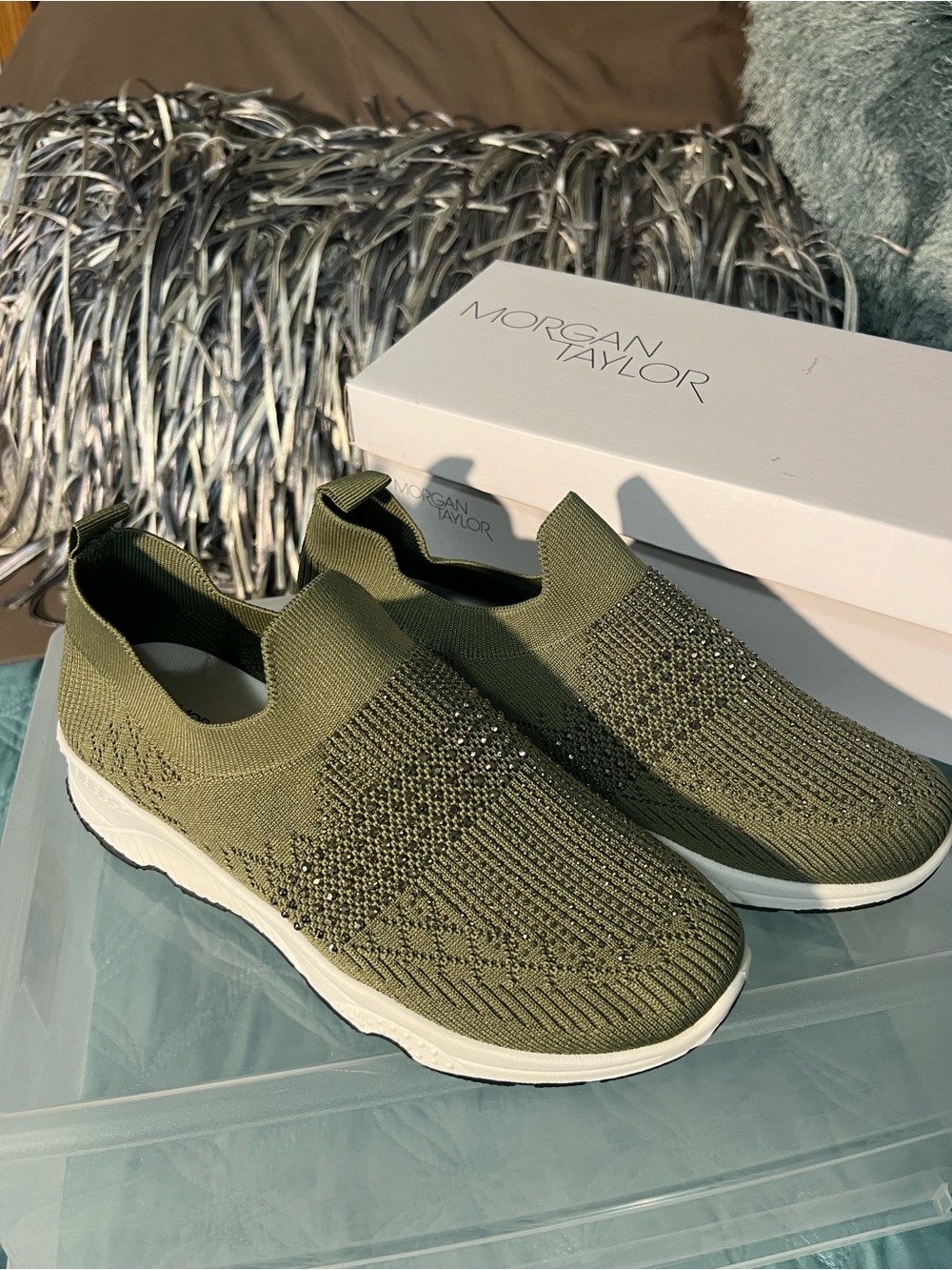 NIB Morgan Taylor “Fiona” Embellished Slip-On Sneakers from Macy’s Sz 7.5 M